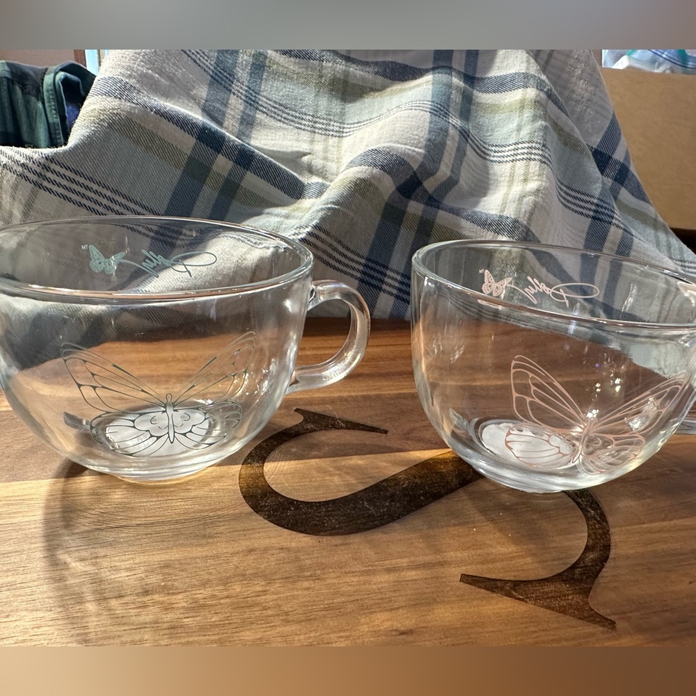 Dolly Parton Limited Edition Glass Coffee Mug Set